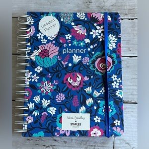 New Vera Bradley Undated Planner in Bloom Berry